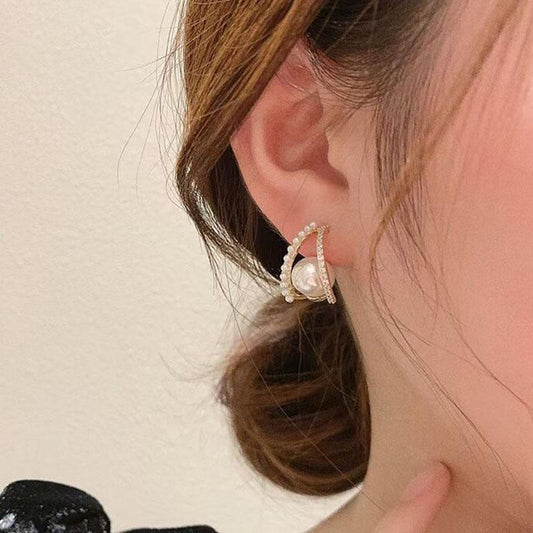 Pure Pearls Classic Studs