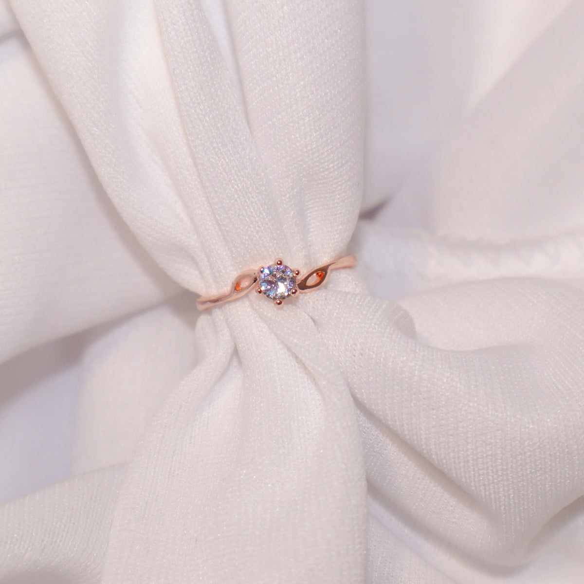 Negative almond rose-gold ring
