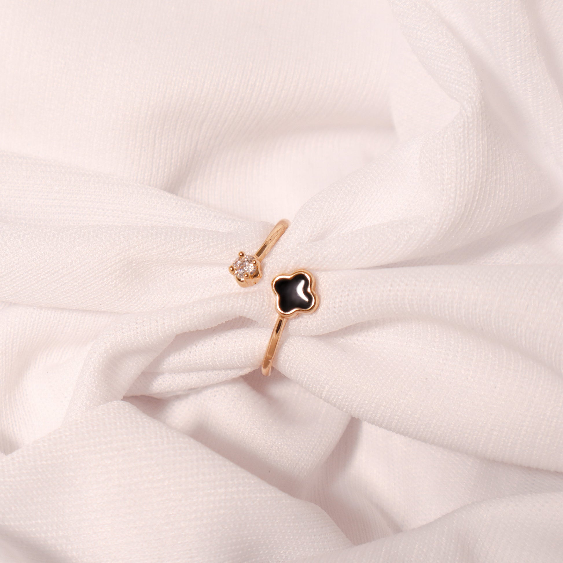 Clover Crystal Ring