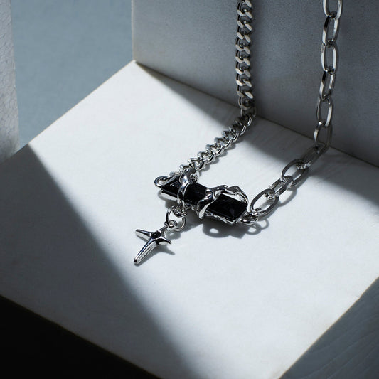 Raw Edge Black Chain Salty Alpha