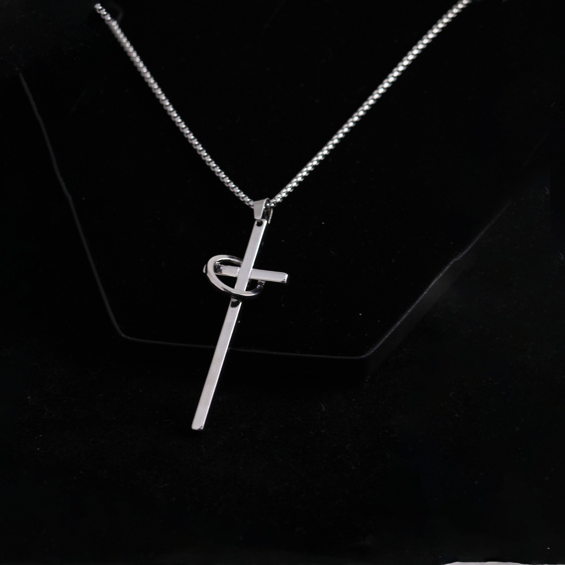 Redeemer Cross Silver Chain