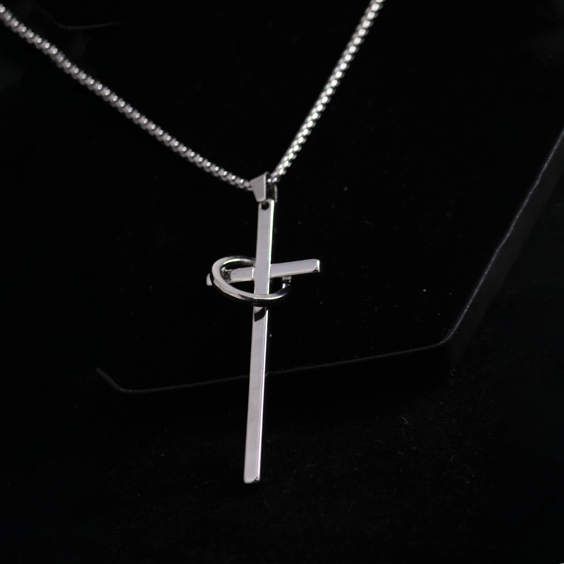 Redeemer Cross Silver Chain