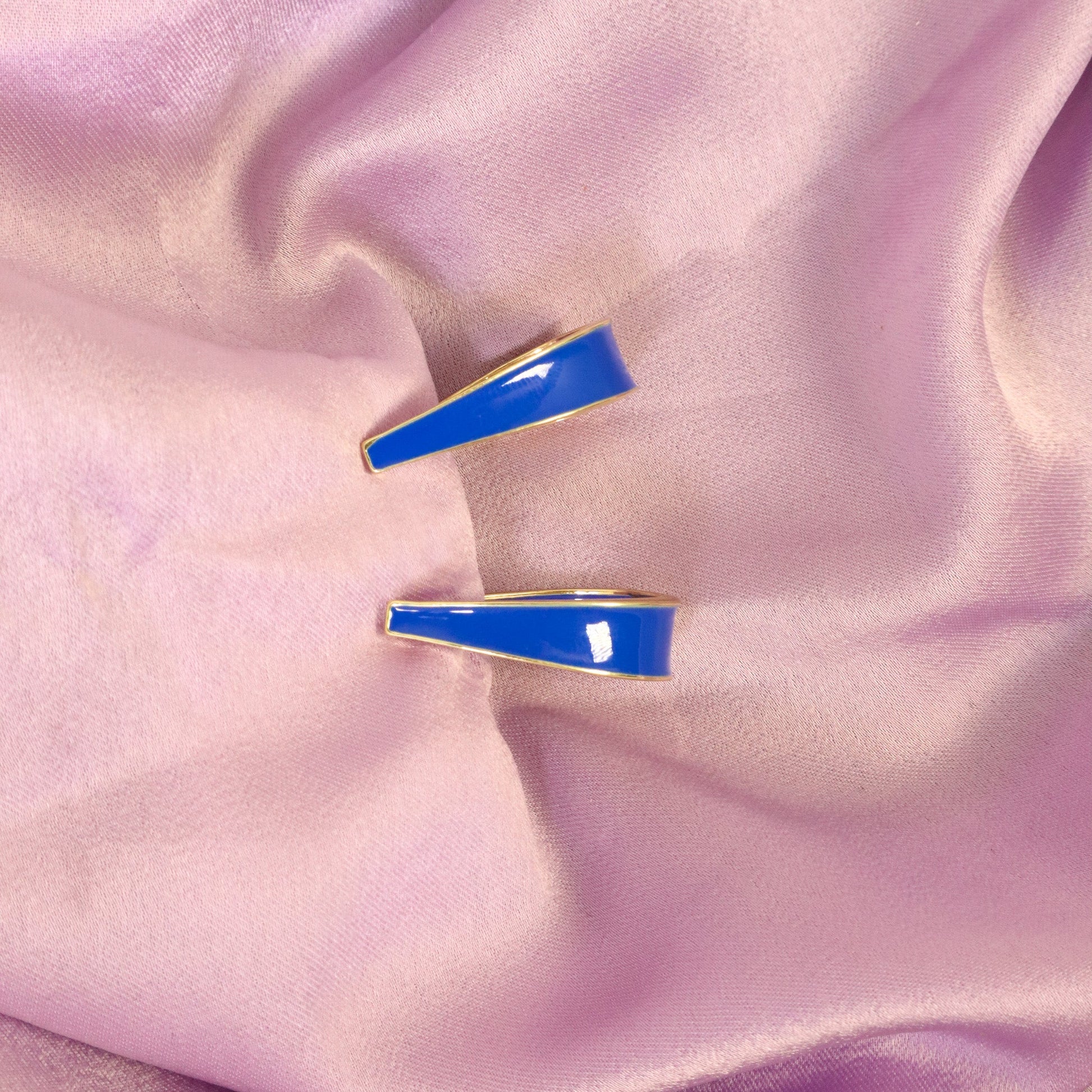 Royal Curved Hoops