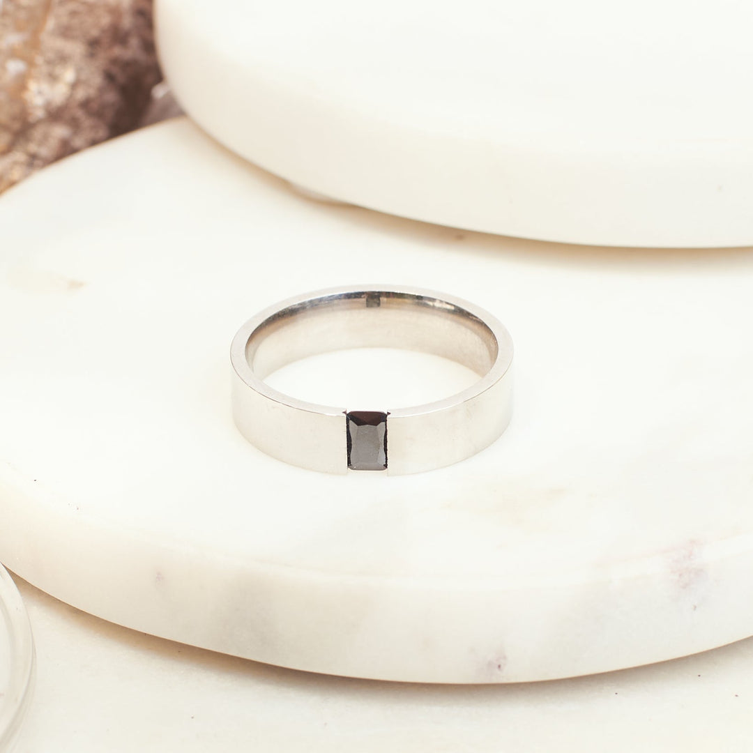 Verde Black Stone Ring | Salty