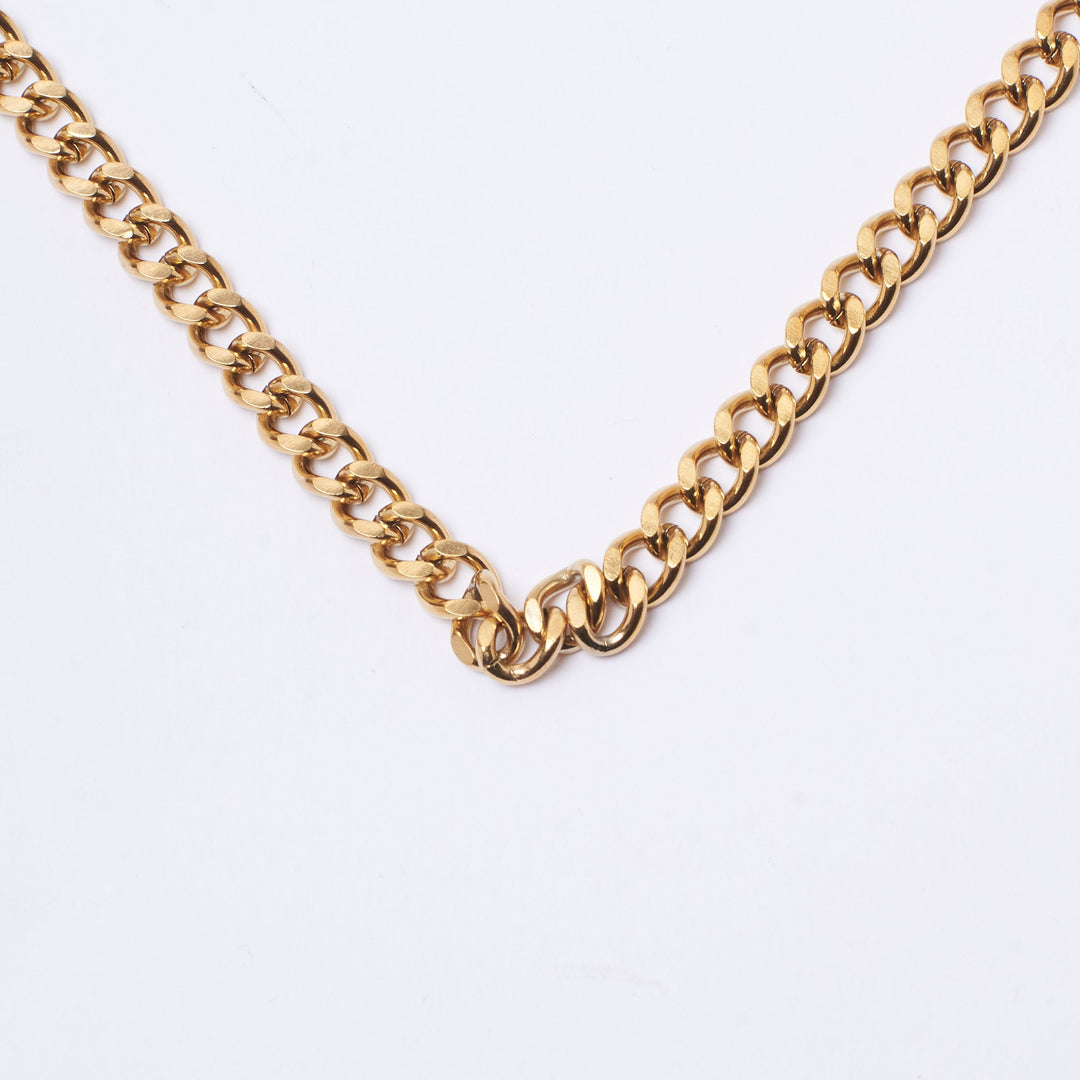 No-Frills Chain | Salty