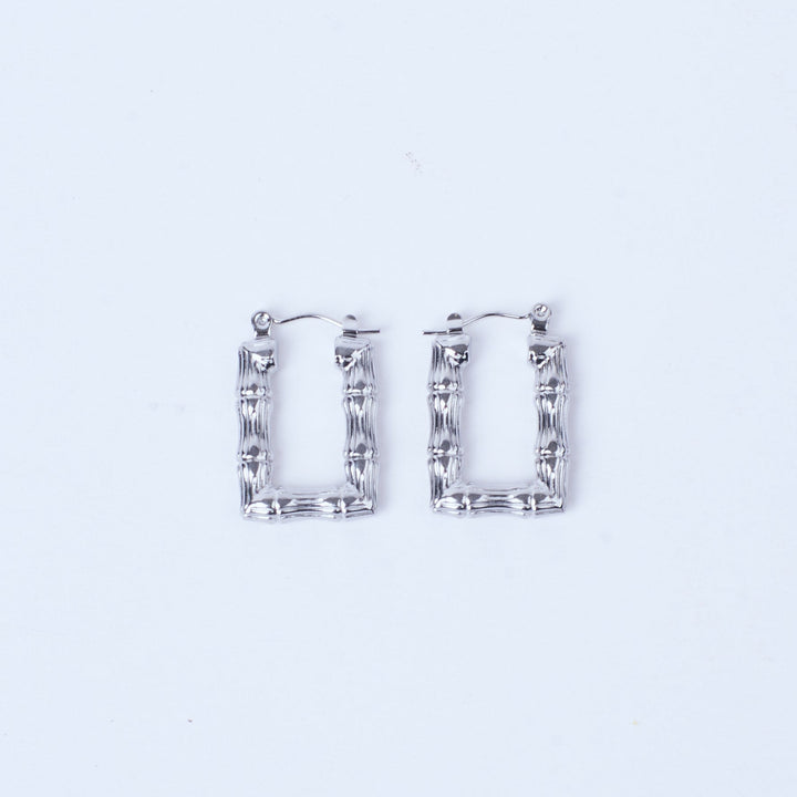 Minimal Silver Earring