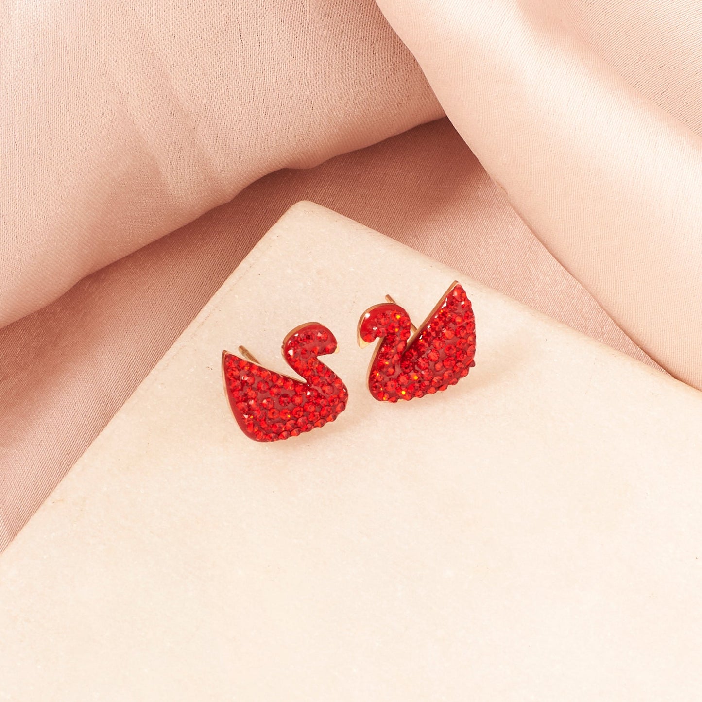 Shinning Swan Stud Earrings - Red