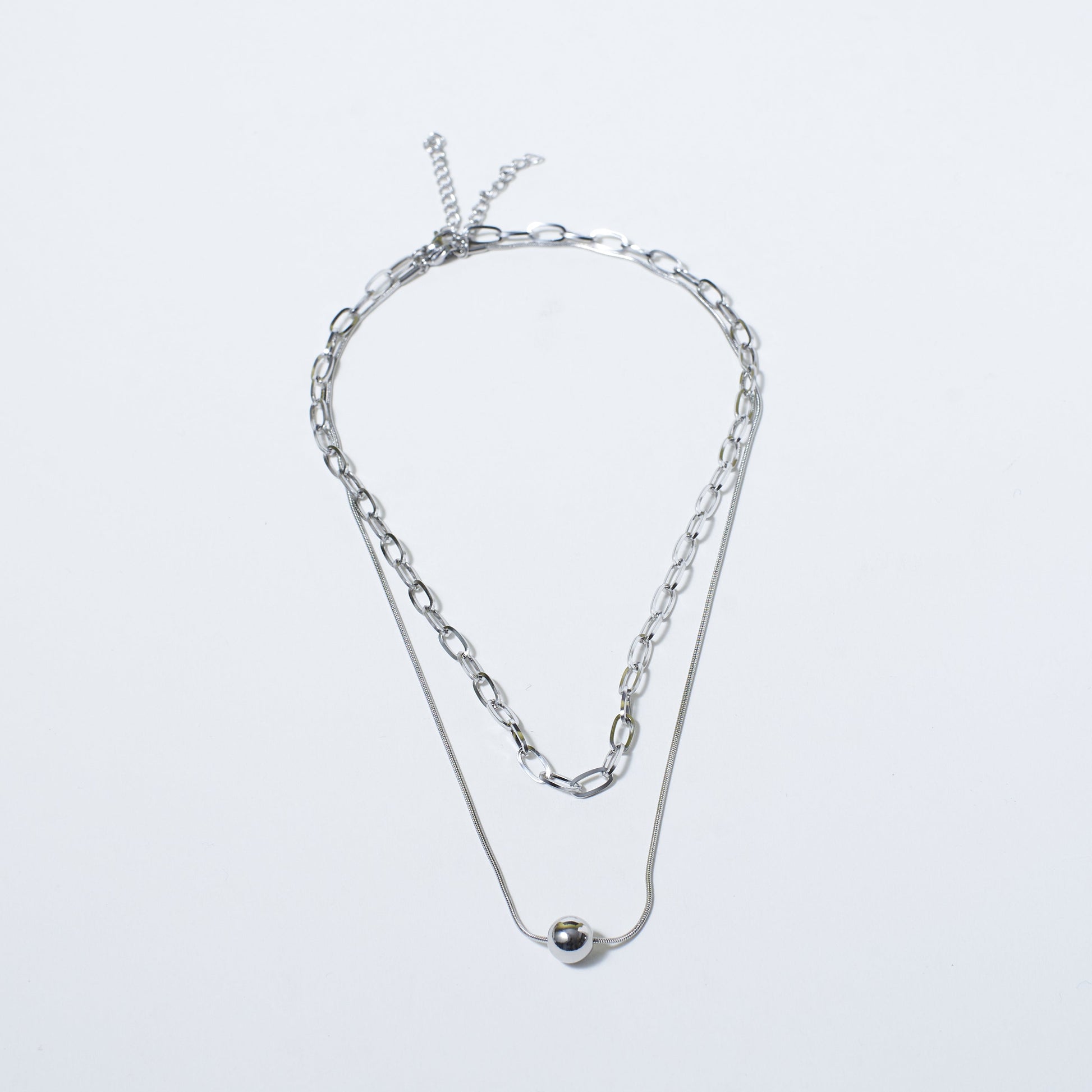 Gentle Drape Silver Chain Salty Alpha