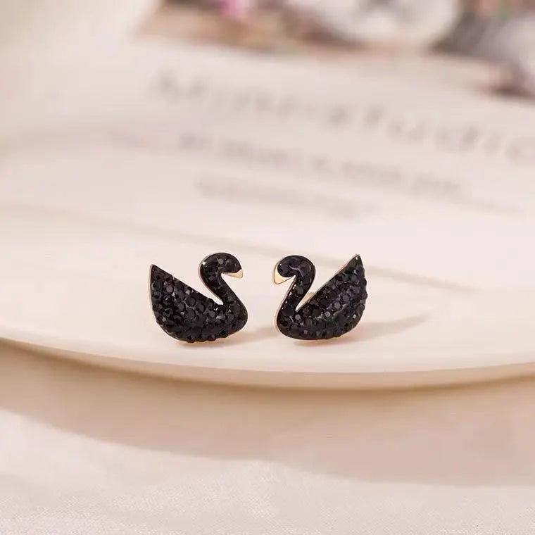 Shinning Swan Stud Earrings - Black | Salty