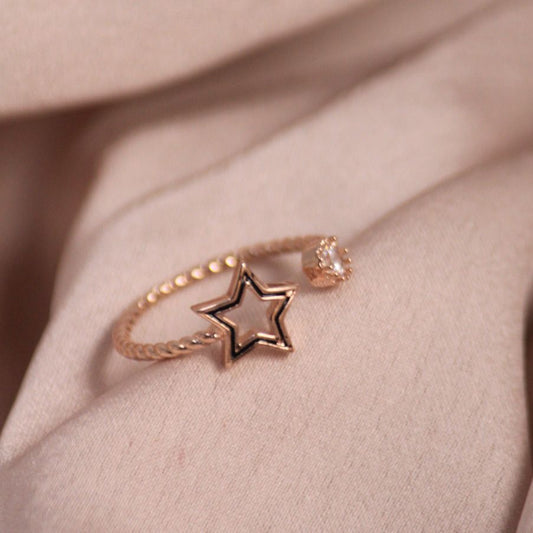 Star Diamond Ring