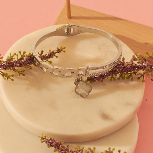 Sweet Alhambra Silver Band Salty