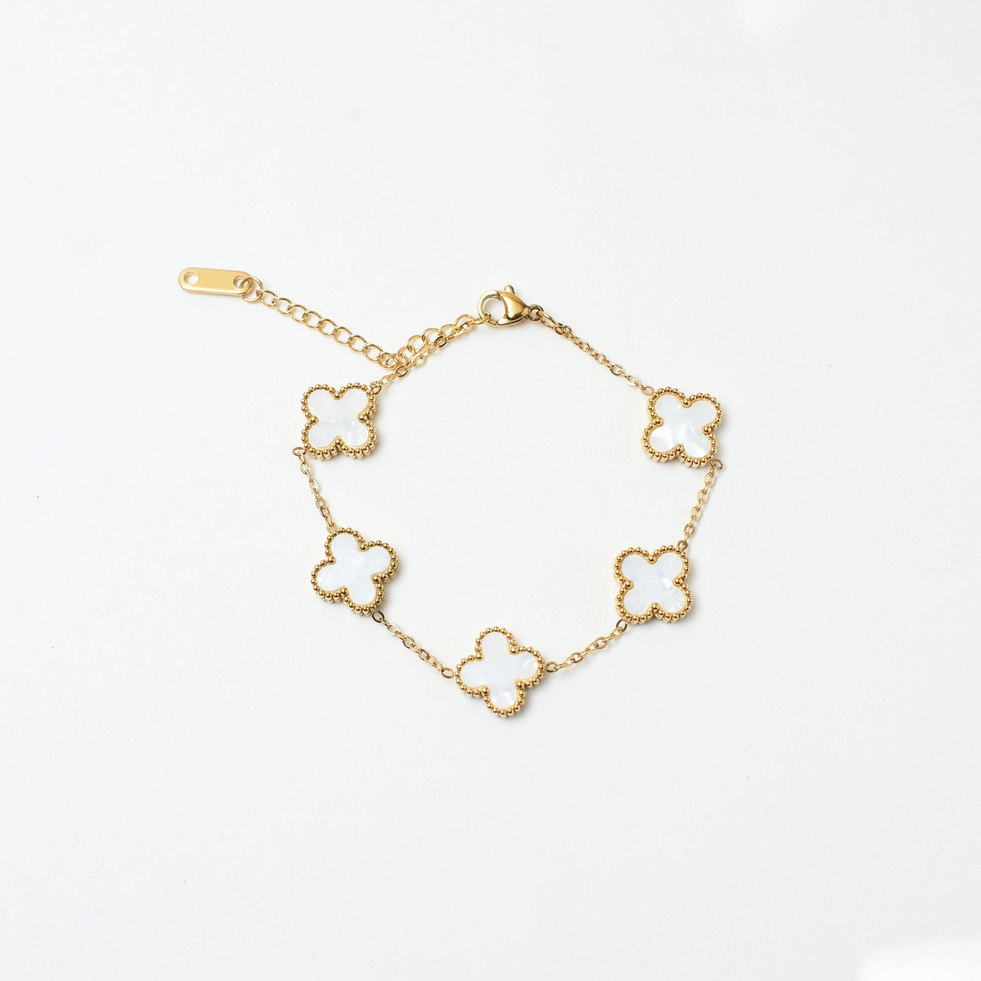 Victorian White Bracelet Salty