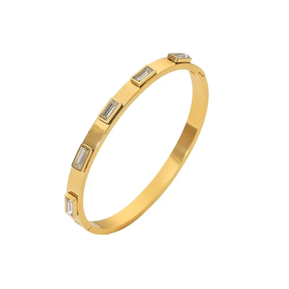 Vintage Diamond Band Salty
