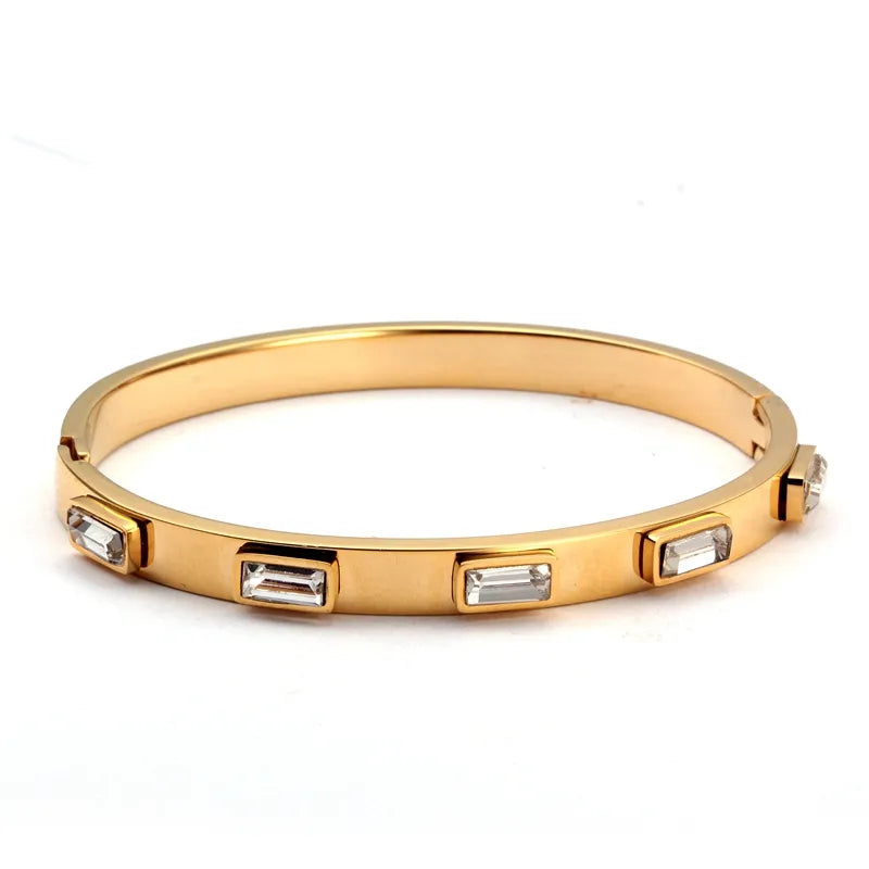 Vintage Diamond Band Salty