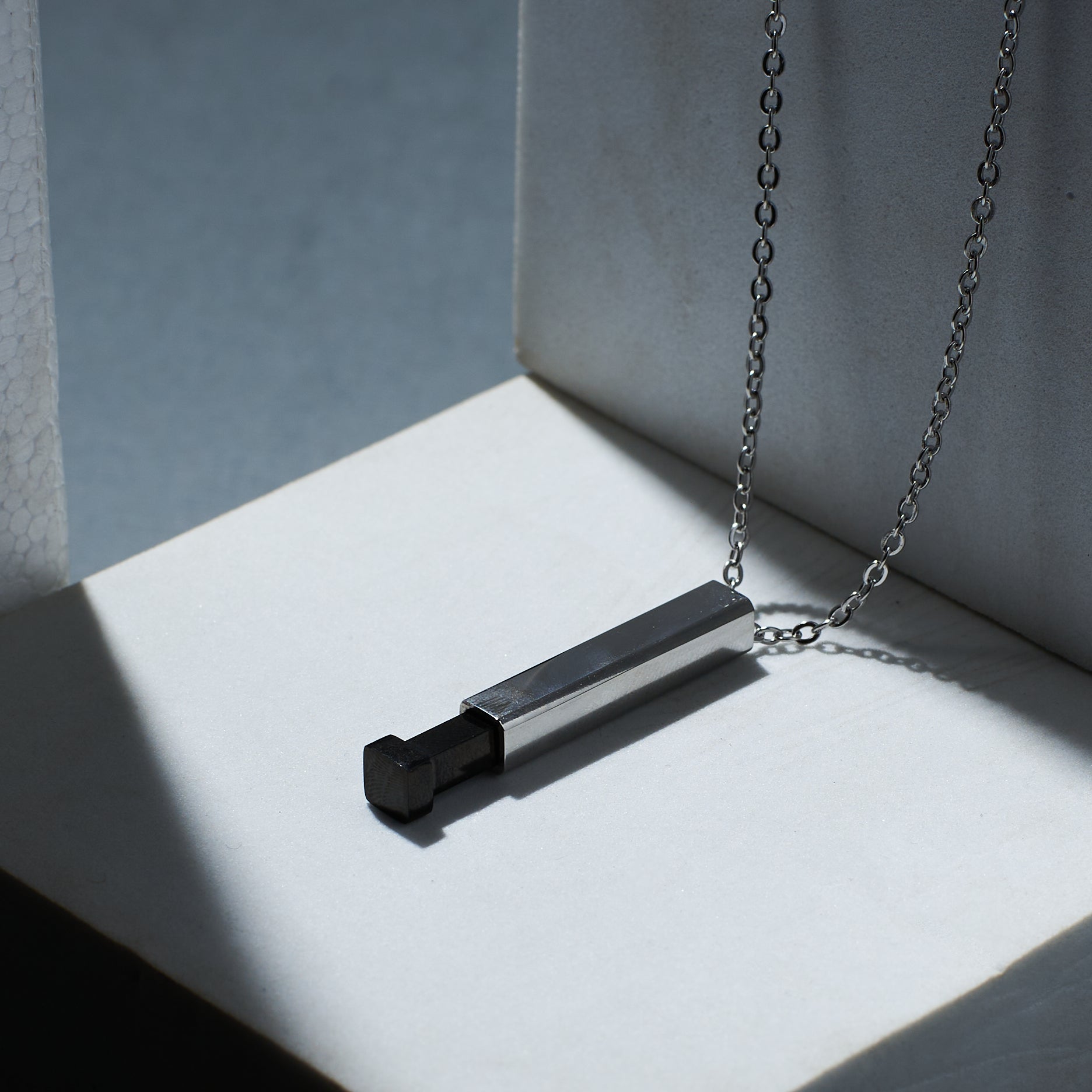 Voluptuous Sliding Black Necklace Salty Alpha