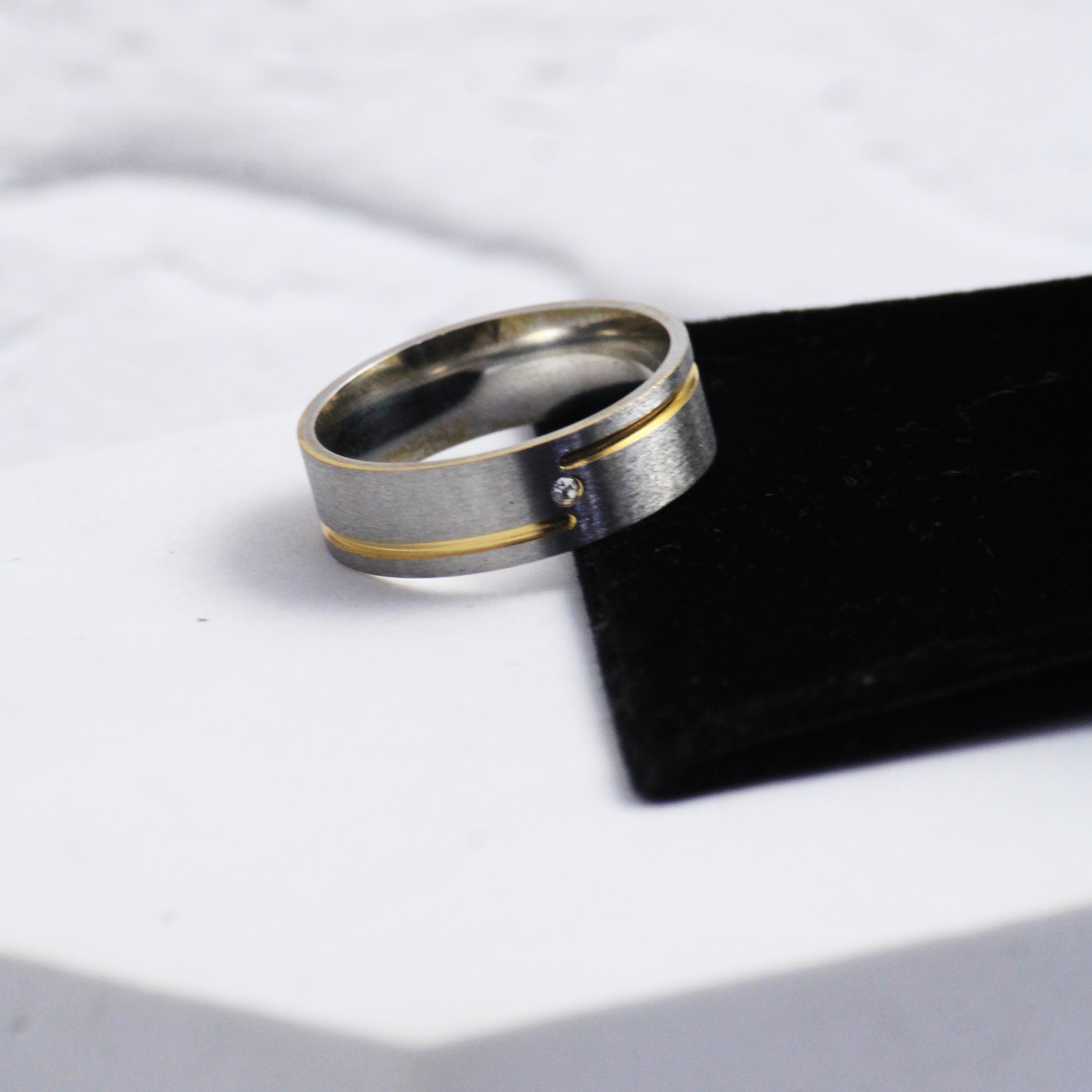 Zeus Ring