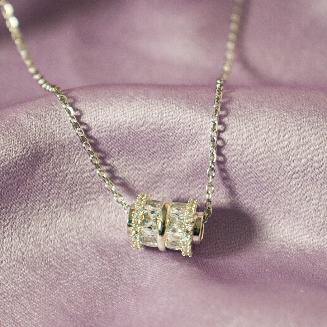Zirconia Inlay Necklace Salty