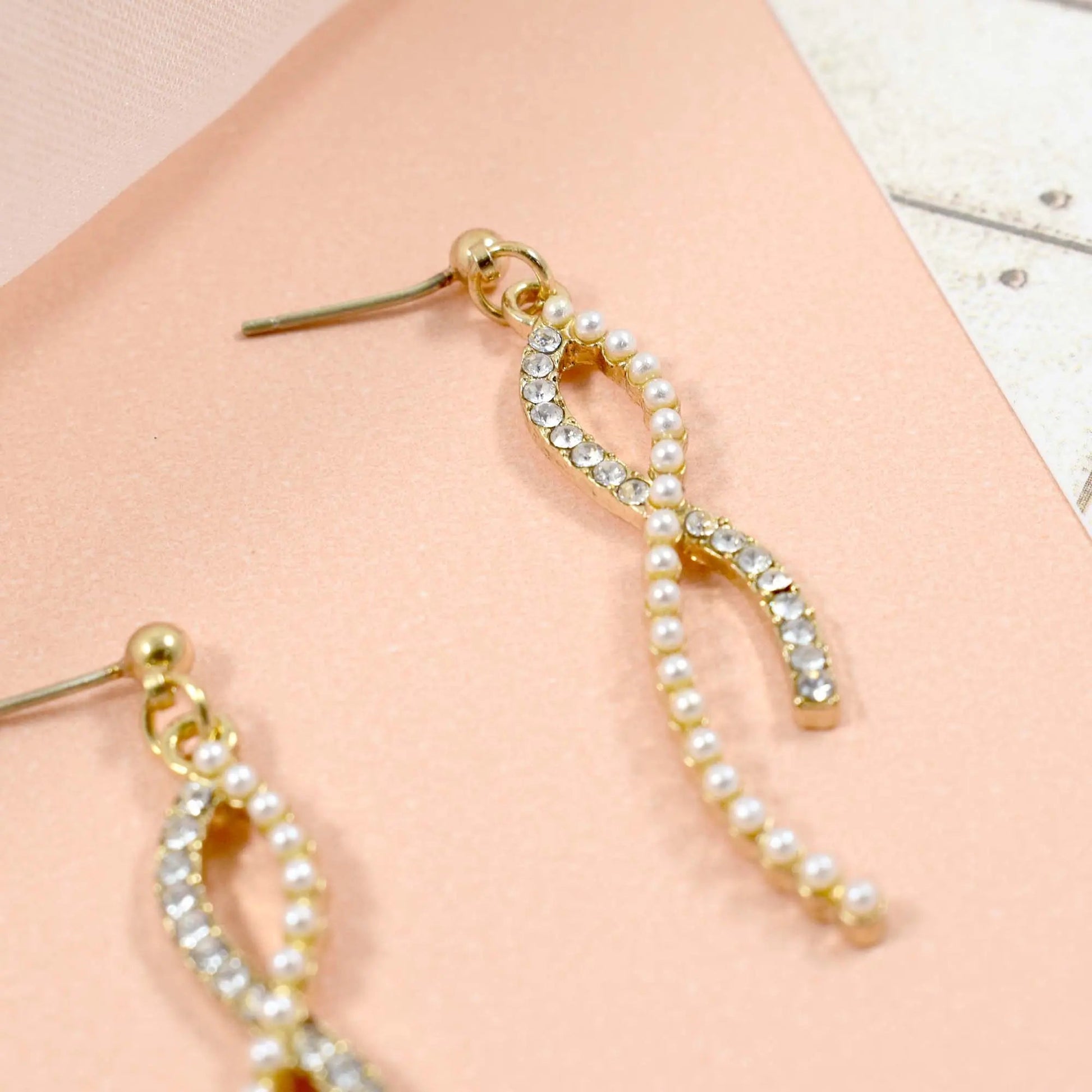 Zirconia and pearl DNA drop gold earring